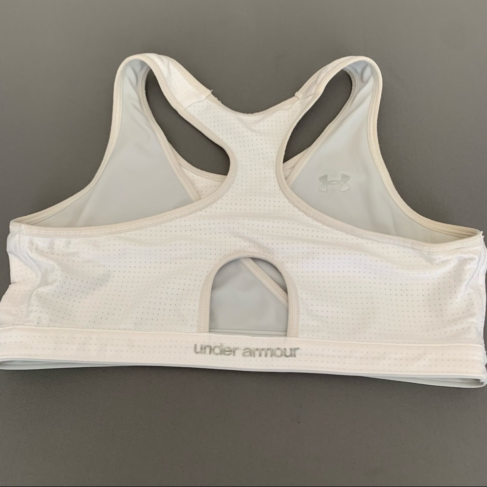 Under Armour Reversible Sports Bra - Picture 6 of 7